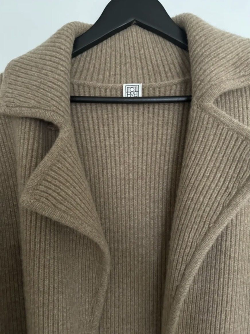 Totême Cappotti: Toteme wool cardigan coat – Nuovo (secondo la descrizione) da Oberrieden venduto da ElsaL 2
