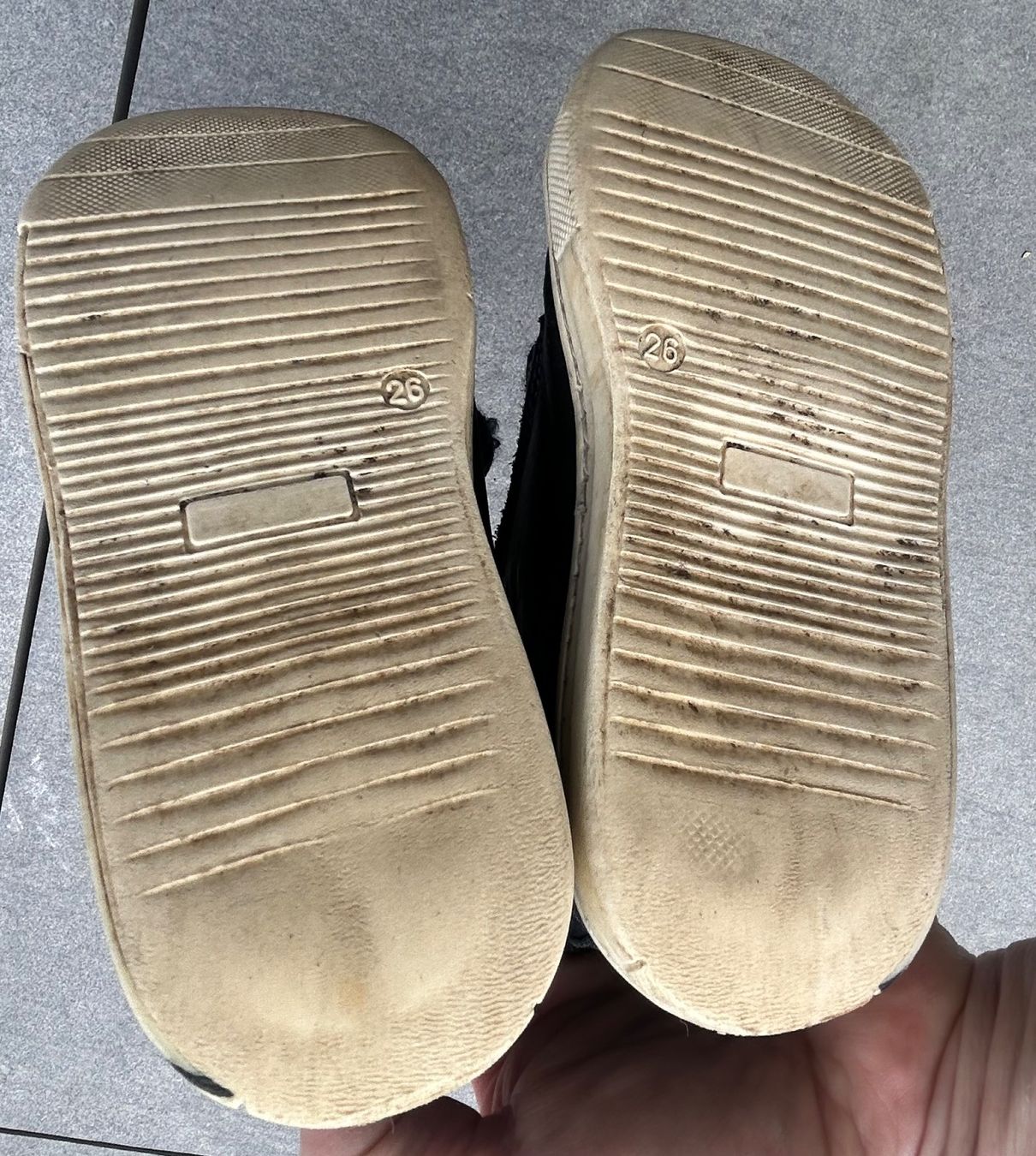 Schuhe für Jungen: Halbschuh Develab, Grösse 26 – Gebraucht aus Riedholz von Abendsonne 5