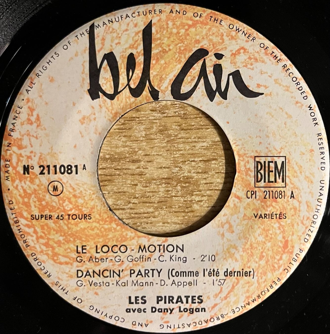 Dischi in vinile: LES PIRATES AVEC DANY LOGAN - LE LOCO-MOTION – Usato da Bussigny venduto da vinyl-pas-cher 2