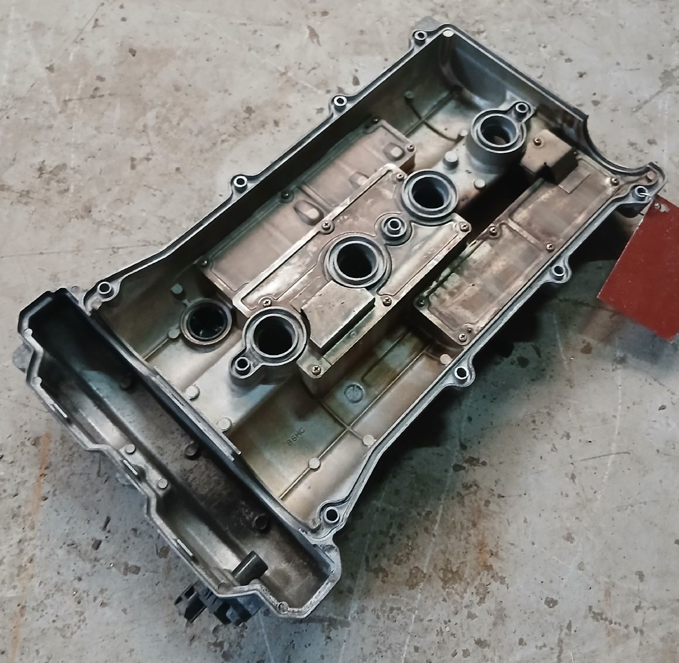 Mazda Tutti pezzi di ricambio auto: Cache soupapes Mazda Mx5 NB 1.6  – Usato da la heutte venduto da Auto-stock 1