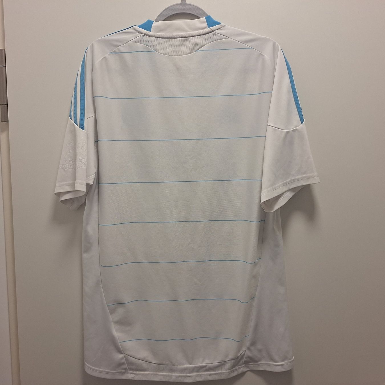 Leibchen & Hosen: Adidas Olymipque Marseille Home 2010 – Gebraucht aus Bellinzona von LA-ropa-de-Juan 9