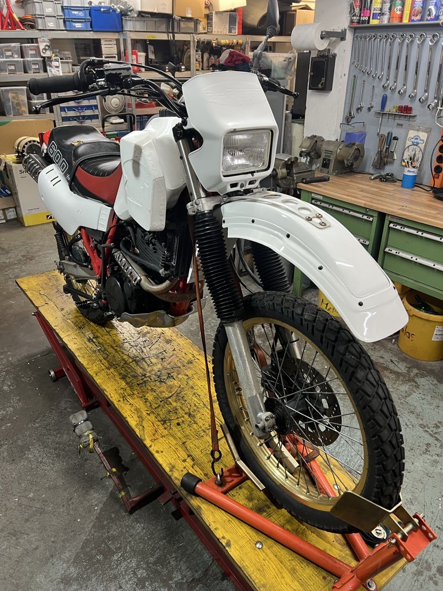 Yamaha Enduro: Yamaha XT 600 47N Veteran – Usato da Glattfelden venduto da henson 3