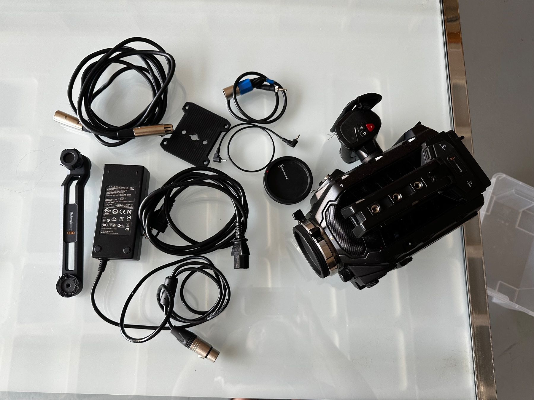 Blackmagic Videocamere: Blackmagic URSA Mini Pro 12K – Usato da Zürich venduto da 4.Avenues 5
