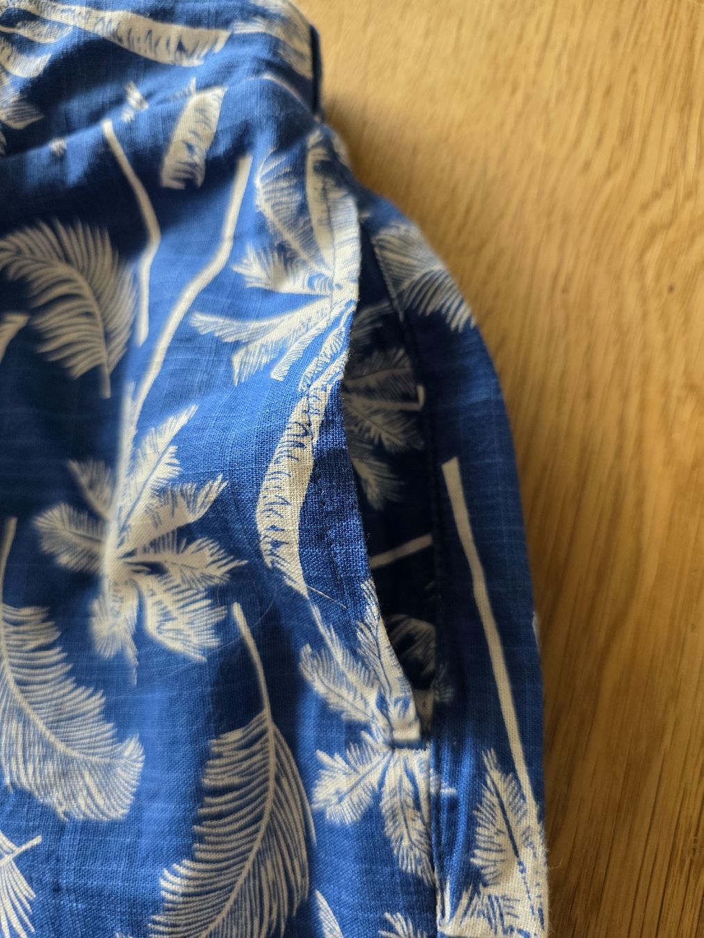 Hosen: Mädchen Shorts 146- 152 cm – Gebraucht aus Altstätten SG von Carrybones 2