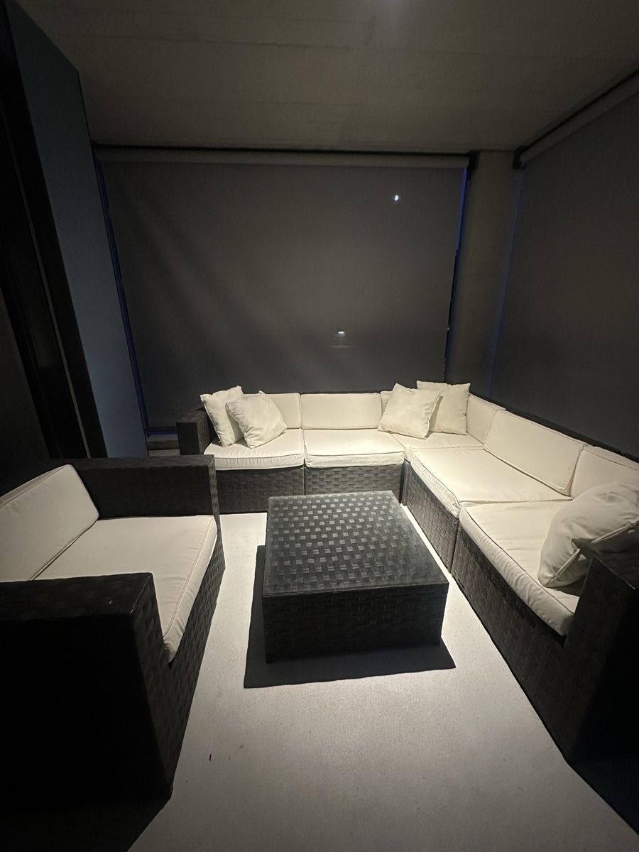 Sofas: Exklusive Gartenlounge mit Kissen – Gebraucht aus Dättwil AG von Philipp420 1