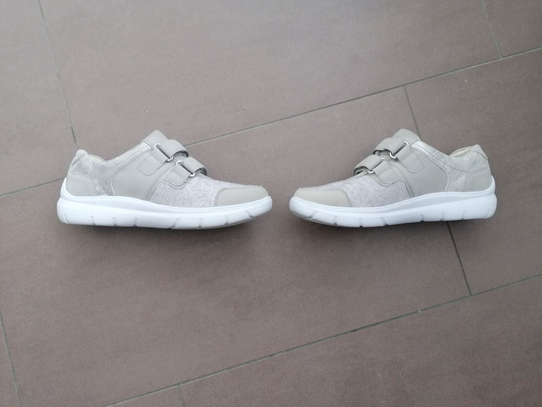Scarpe da donna: Waldläufer Damen Halbschuhe Gr.US 7 1/2 – Usato da Reiden venduto da mja_2bsk 3