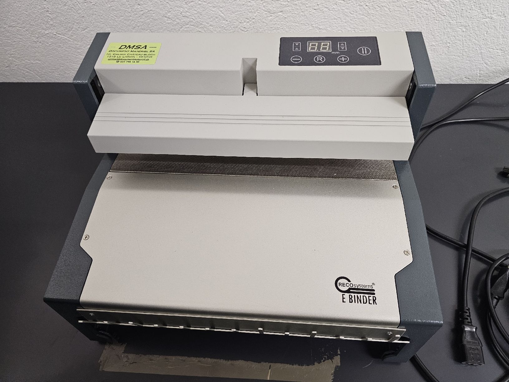 Macchine rilegatrici: RECOsystems CP2 3:1 Wire-O + E Binder Pro – Usato da Glion venduto da oui_s2pb