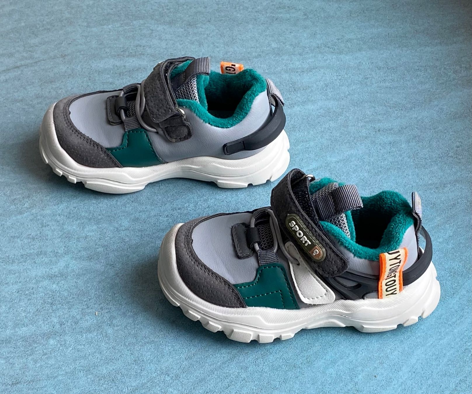 Scarpe per ragazzi: Kinderschuhe Gr. 23 – Usato da Olten venduto da ksenya.s 2