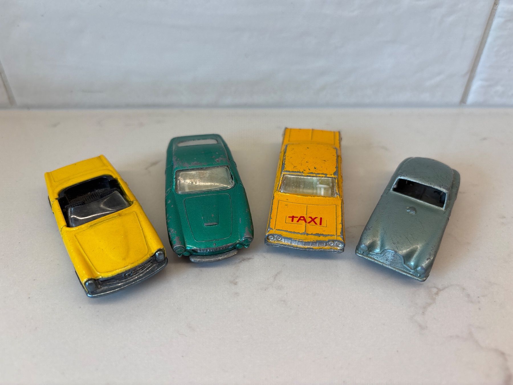 Matchbox Modellini d'auto: Matchbox Lesney lot de 4 voitures 1/64 – Usato da Gollion venduto da Hampton 3