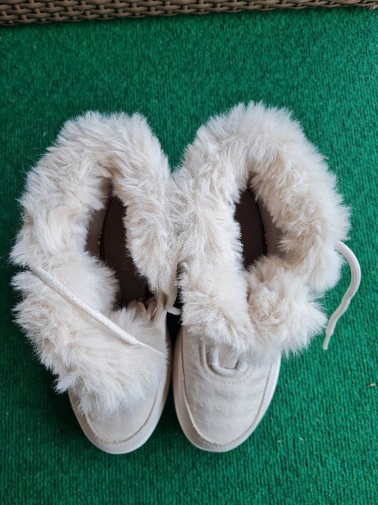 Columbia Scarpe per ragazze: Winterschuhe Columbia Gr. 36 – Nuovo e nell'imballaggio originale da Luzern venduto da katrinmat 4