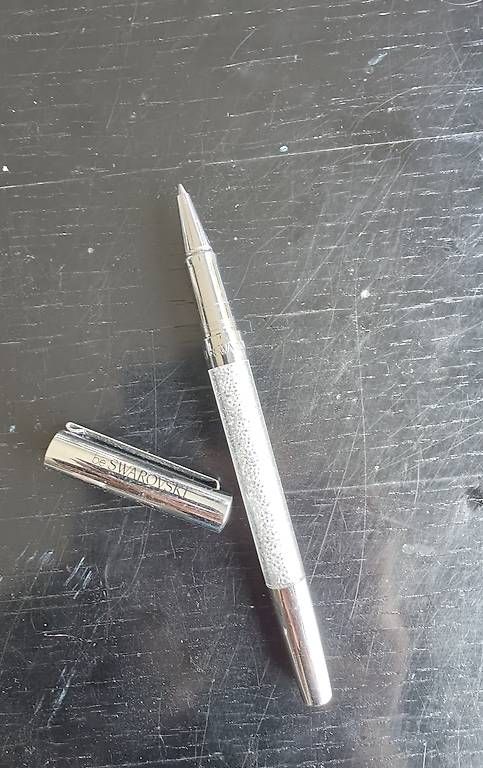 Stifte & Marker: Original SWAROWSKI Kugelschreiber – Gebraucht aus Zürich von Tornadorey 1