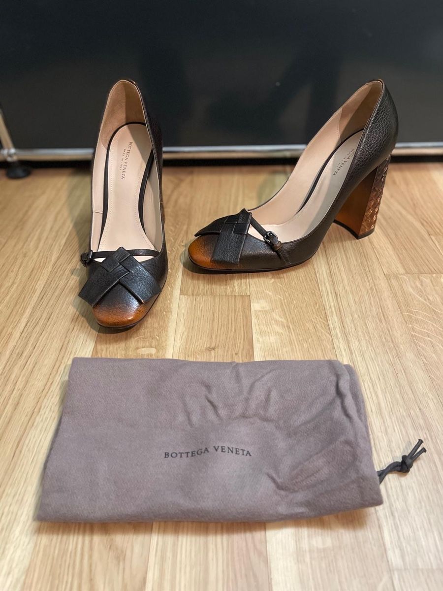 Bottega Veneta Scarpe da donna: Bottega Veneta Cherbourg Pumps – Nuovo (secondo la descrizione) da Luzern venduto da Fabian_Ni 1