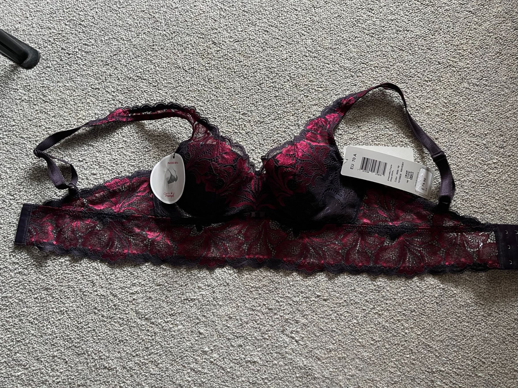 Triumph Altra biancheria intima: 3 TRIUMPH BH. Gr 70 A oder 70 B oder  70 D. Fabrikneu – Nuovo e nell'imballaggio originale da Rekingen AG venduto da Barmaleus 3