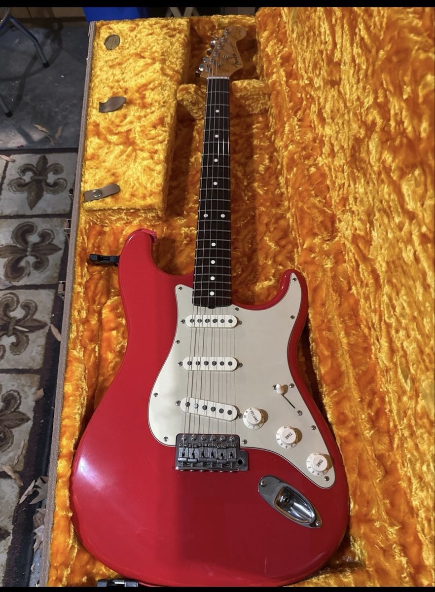 Fender Musikinstrumente: Fender Mark Knopfler signature – Gebraucht aus Genève von SultansOfTone