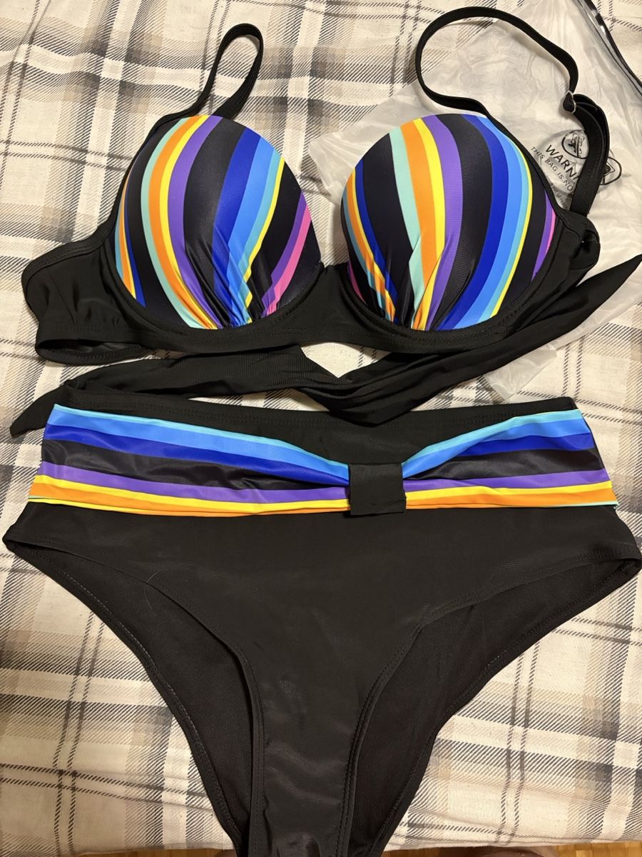 Costumi da bagno & Bikini: Costume da bagno bikini multicolore EU 44/85C – Nuovo (secondo la descrizione) da Novazzano venduto da jen_hx8j
