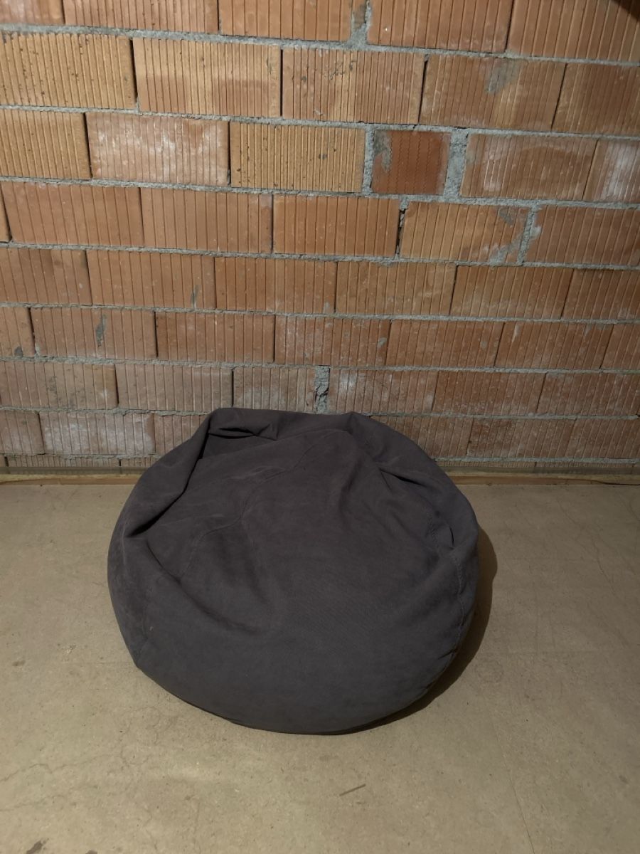 Poltrone: Grauer Sitzsack mit Styroporfüllung – Usato da Thun venduto da bau_z79j