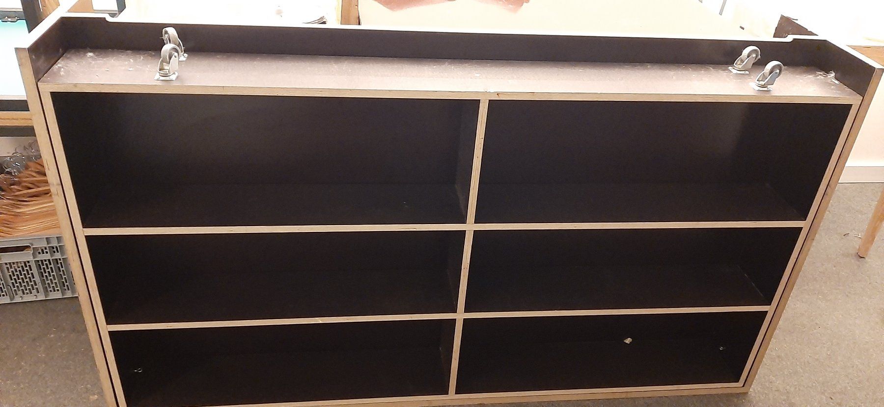 Allestimento di negozi e stand fieristici: Bar element gebraucht – Usato da kriens venduto da willistuder