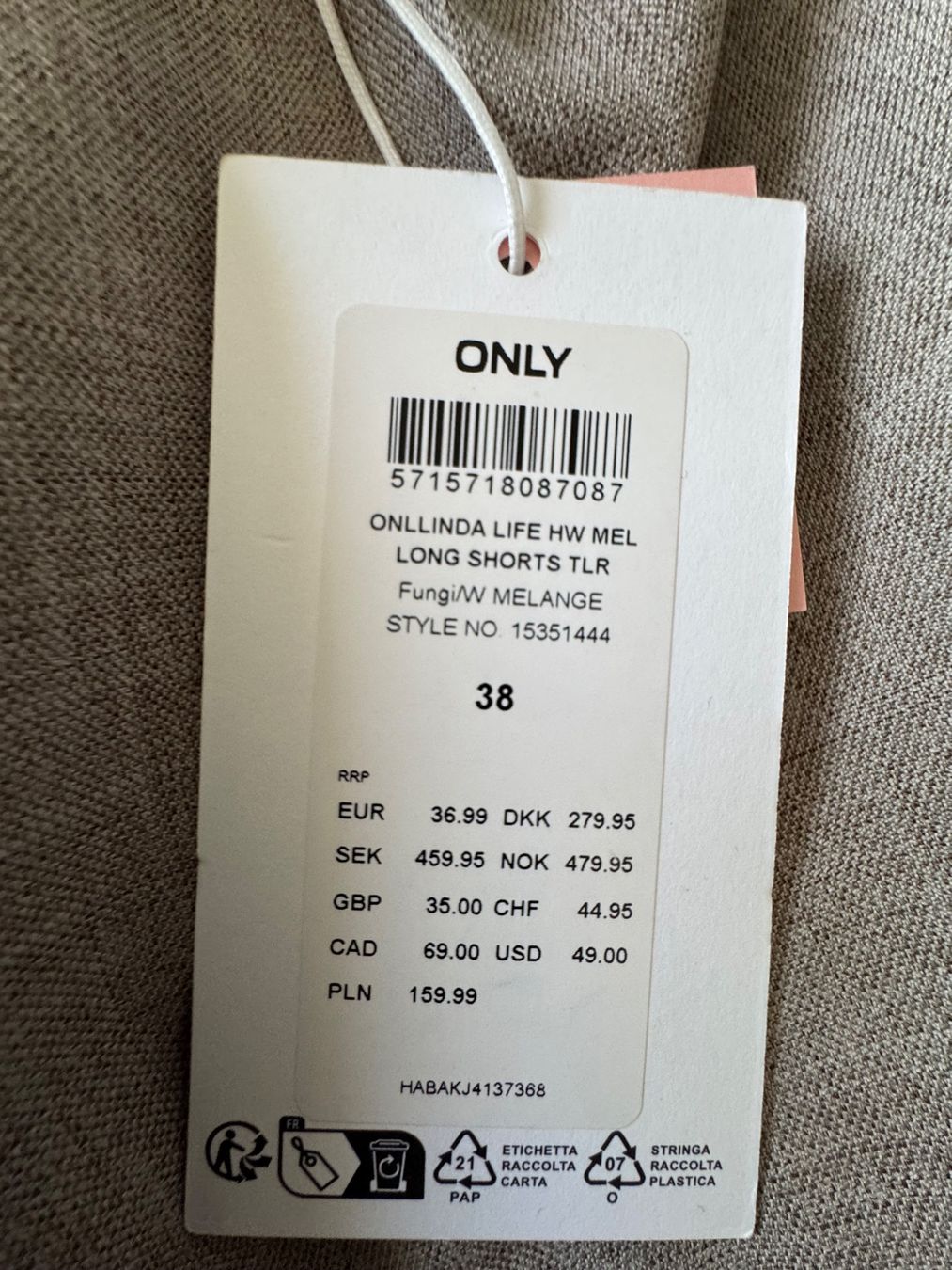 Completi & Tailleur: Only Anzug mit Bermuda Gr s-m – Nuovo e nell'imballaggio originale da Thun venduto da Iriska77 8