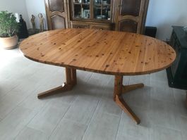 Esstisch mit 6 Stühlen