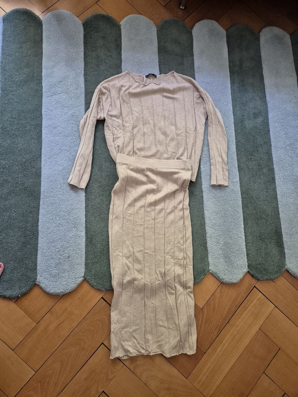 Mango Vestiti: Mango Strick Set, Rock und Pullover, Beige, Grösse XS – Usato da Basel venduto da lilifee86