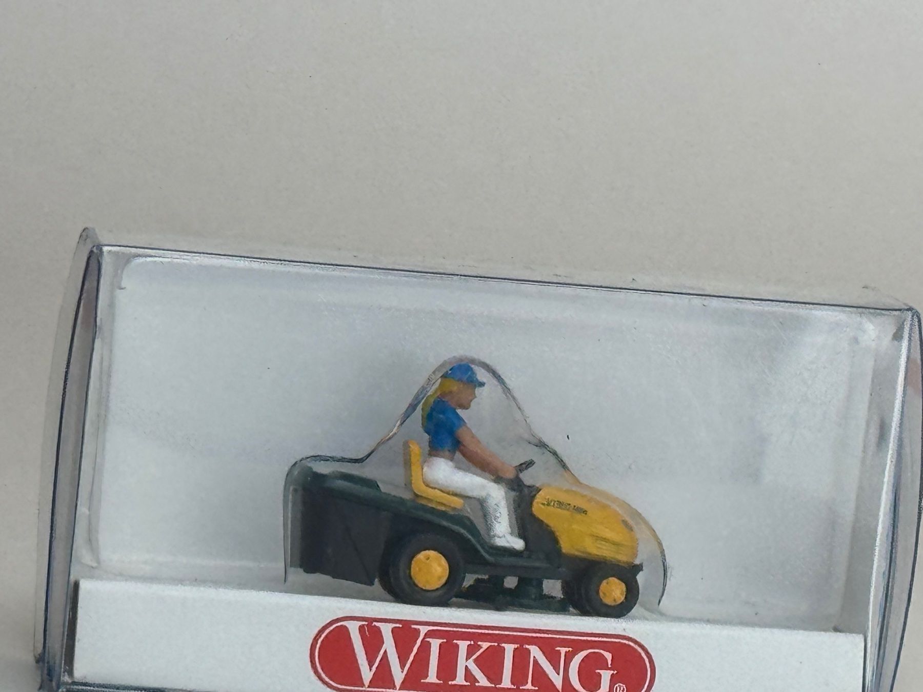 Wiking Modellini d'auto: HR- Wiking MTD Aufsitzmäher – Usato da Elm venduto da Wikmtz