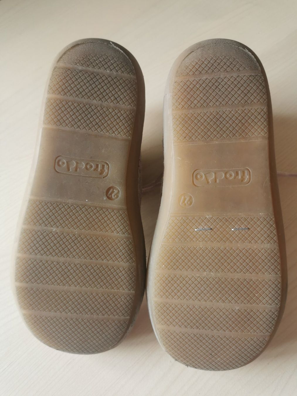 Froddo Schuhe für Mädchen: Froddo Leder Schuhe gr.27 – Gebraucht aus Zürich von Simfa 2