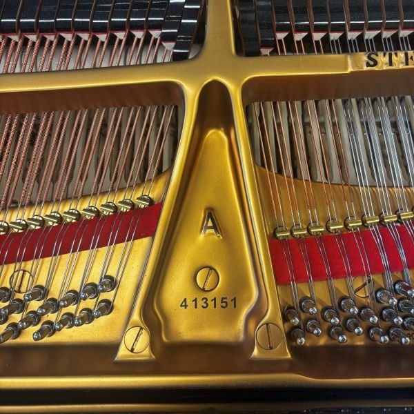Steinway Strumenti musicali: Steinway & Sons - A - 188 schwarz poliert Occ. – Usato da Ittigen venduto da KrompholzMusik 3