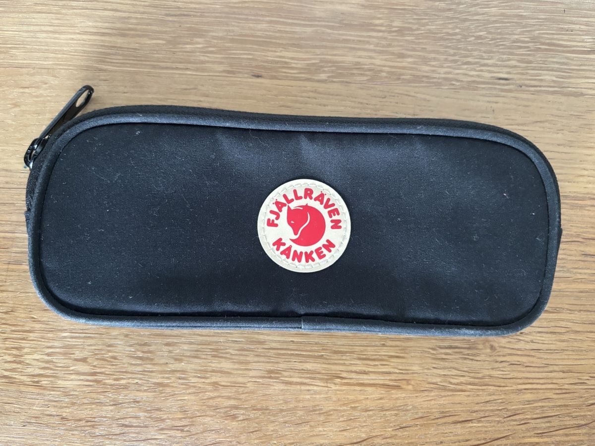 Fjällräven Plumiers: Fjällräven Etui schwarz – D'occasion à Winterthur par Lift