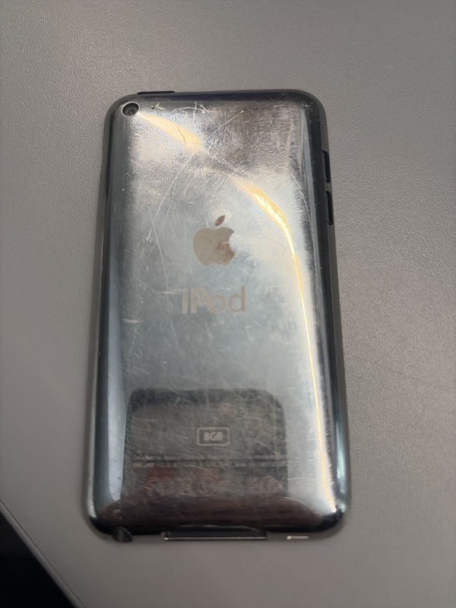 Apple Audio- & Mediensysteme: Apple iPod Touch nero – Gebraucht aus Minusio von giu_w2st 1