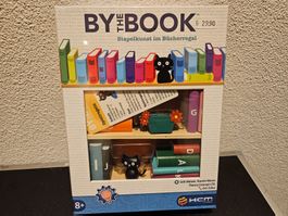 Neu - HCM - By the Book - Stapelkunst