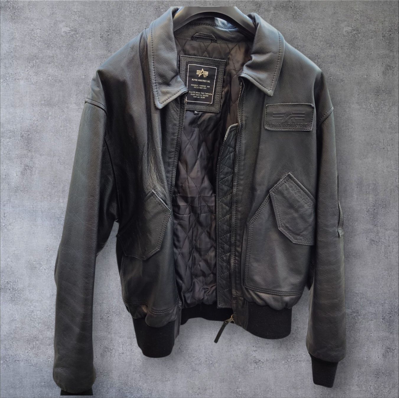 Alpha Industries Giacche: 100% Original Alpha Lederjacke Bomberjacke echtes Leder XL – Nuovo (secondo la descrizione) da Rorschach venduto da Mr_fairprice 3
