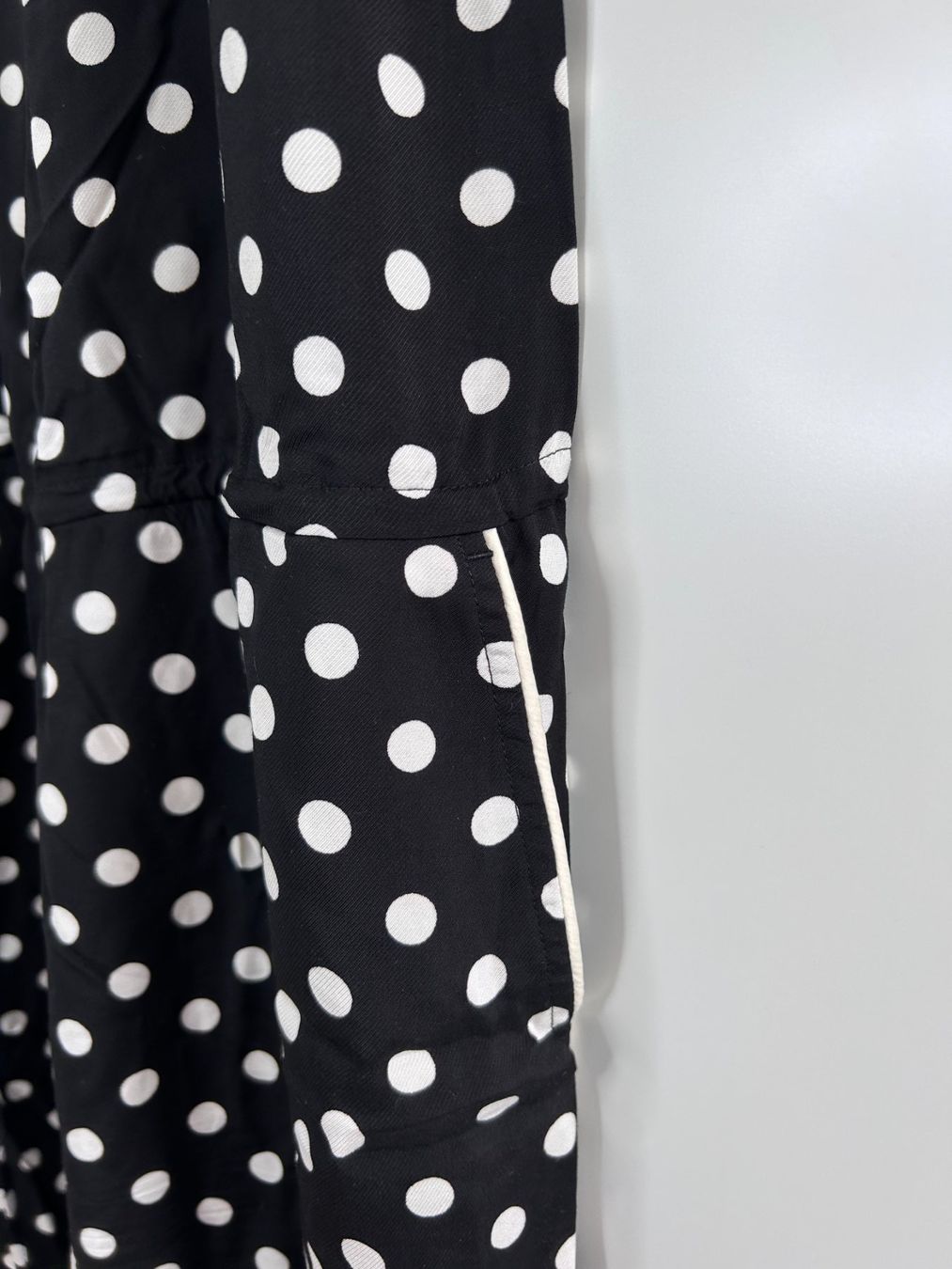 Cos Tute: Essentiel Antwerp Jumpsuit mit Polka Dots – Usato da St. Gallen venduto da look-twice 2