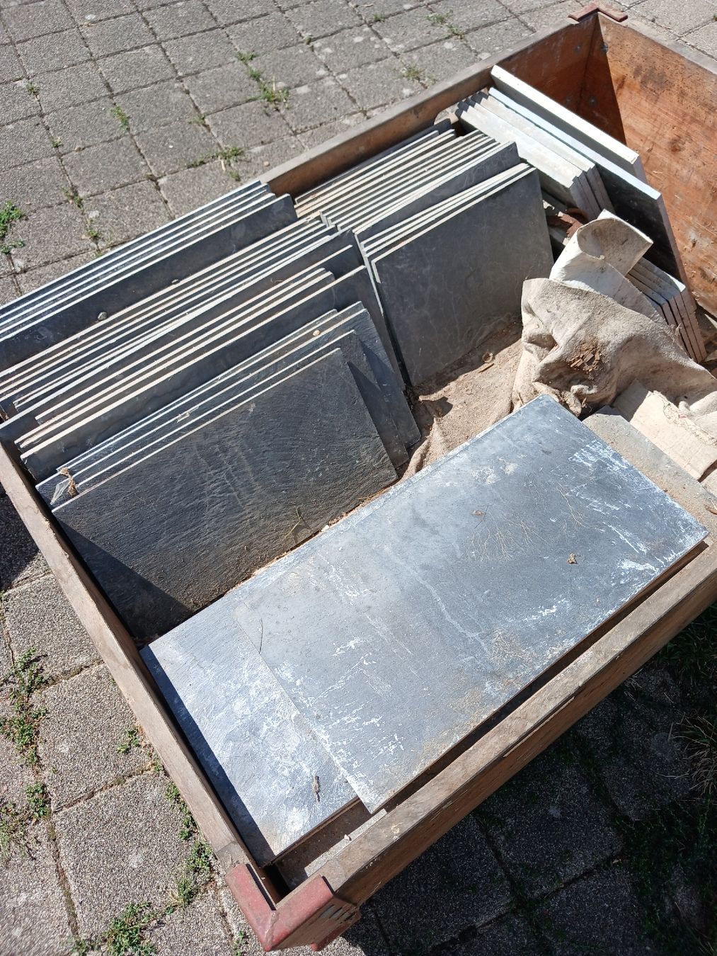Rivestimenti per pavimenti: Schiferplatten – Usato da gipf-oberfrick venduto da bubs88 1