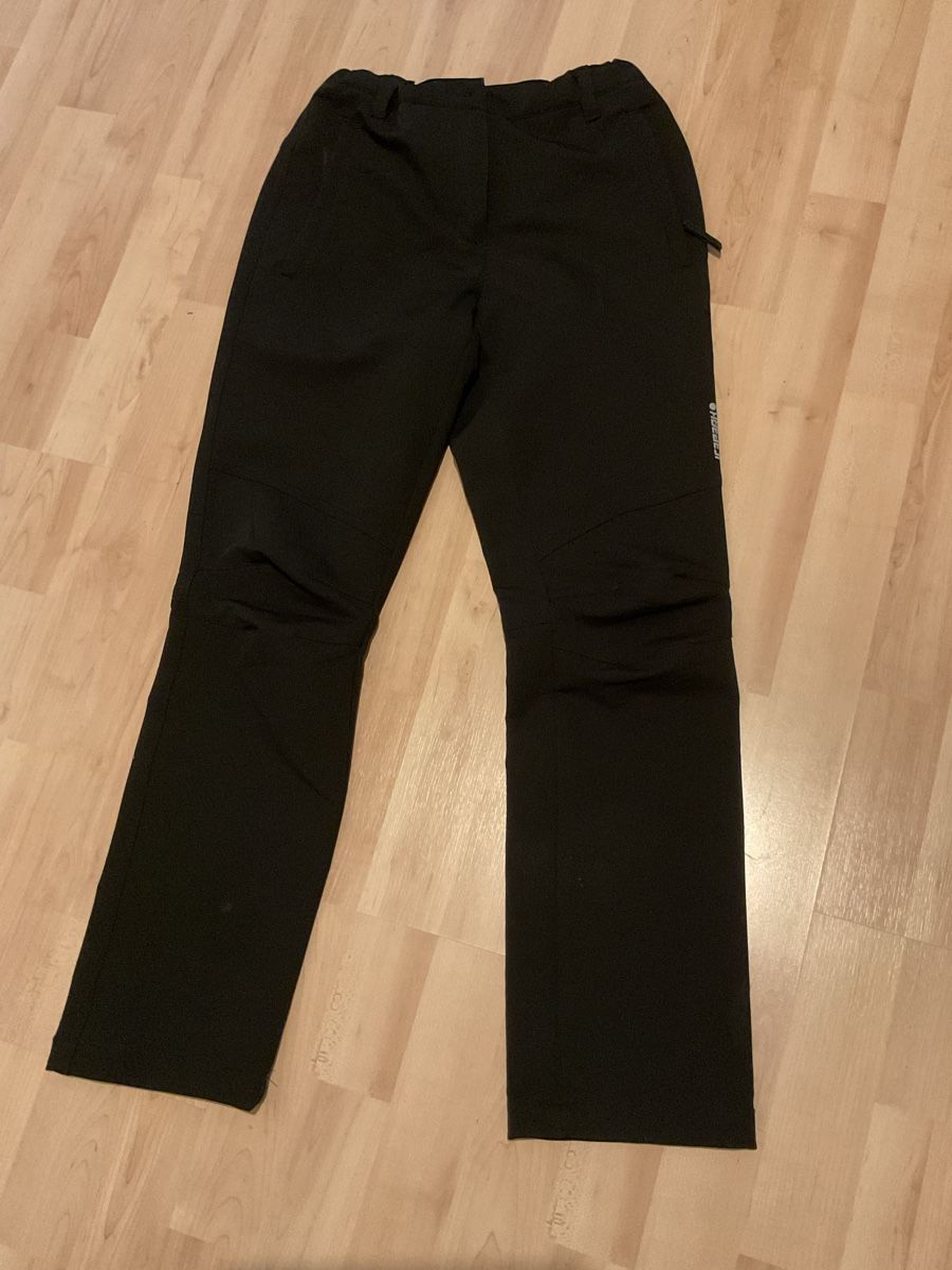 Icepeak Pantaloni: Softshellhose Icepeak schwarz Grösse 152 – Usato da Maschwanden venduto da kudi2405