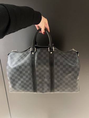 Louis Vuitton Keepall 45 mit Schulterriemen
