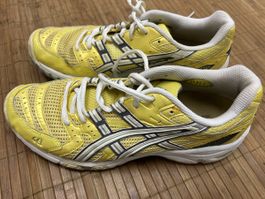 Asics Turnschuhe Gr. 40.5