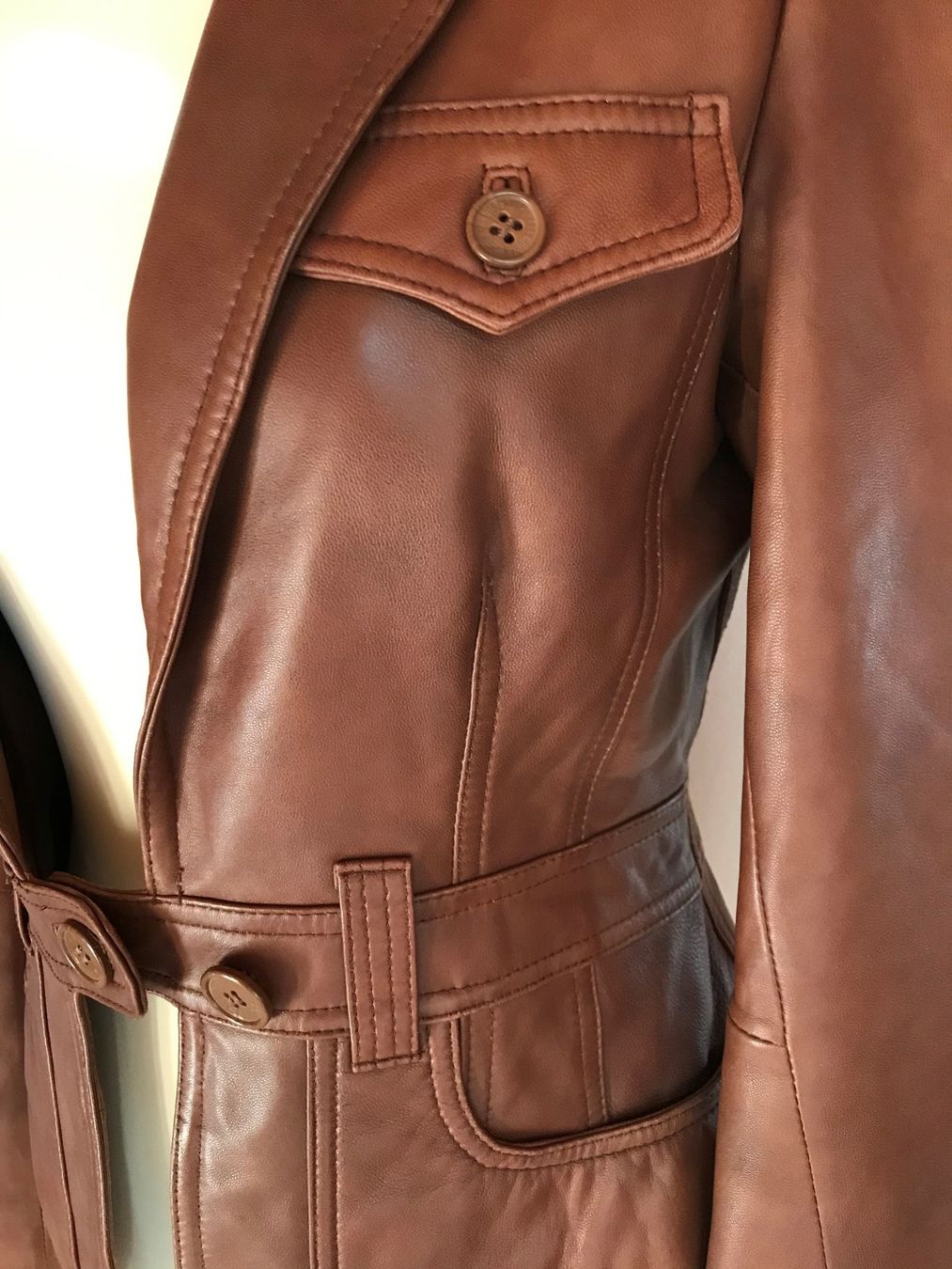 Hallhuber Giacche: Braune Hallhuber Lederjacke Gr. 36 – Nuovo (secondo la descrizione) da Zürich venduto da LisM. 5
