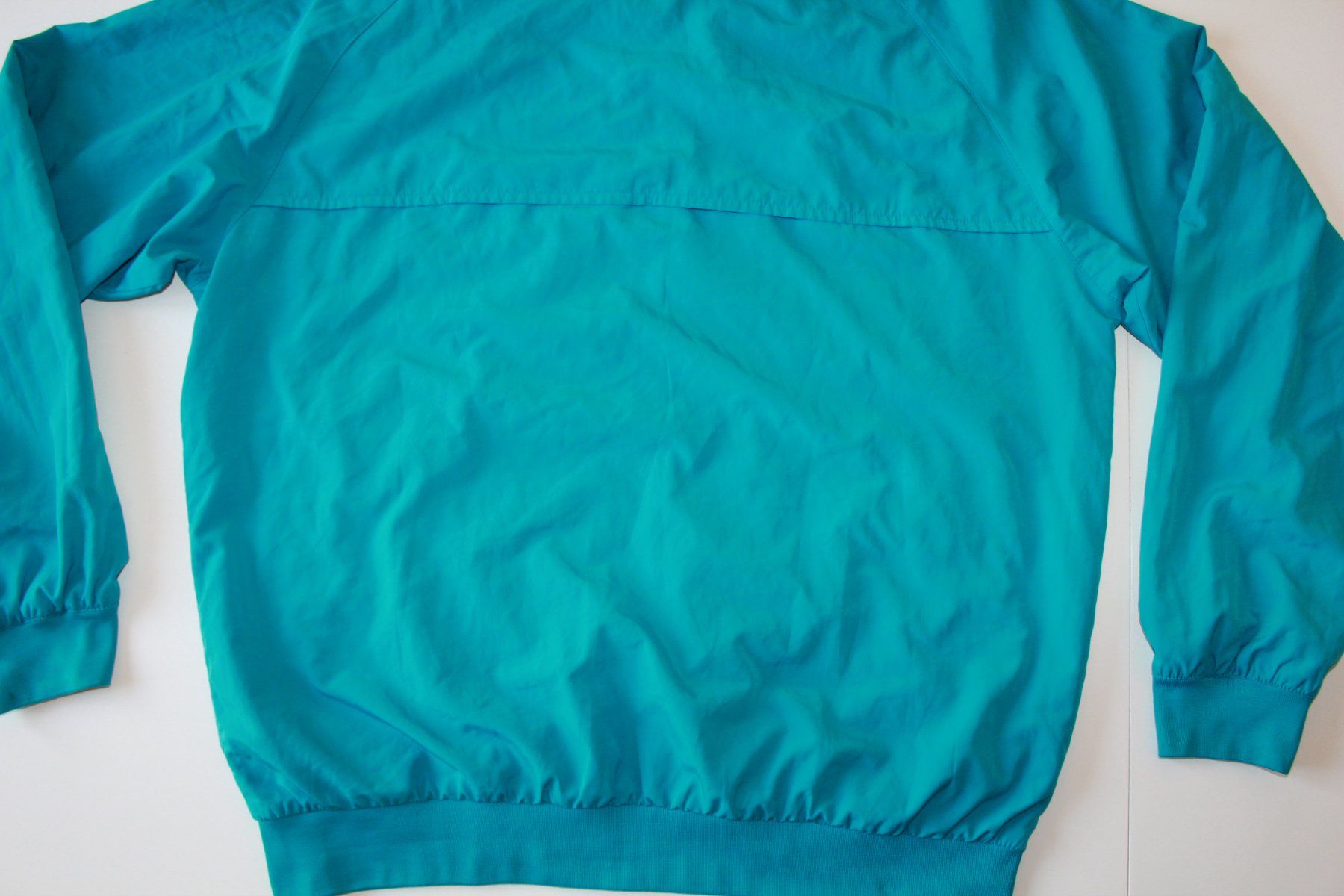 Nike Giacche: Veste turquoise Nike t. L – Usato da Peseux venduto da Gilloss 4