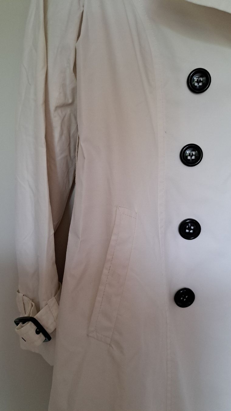 Cappotti: Trenchcoat von DiKa – Usato da Winterthur venduto da Ric_Ardo_ 3