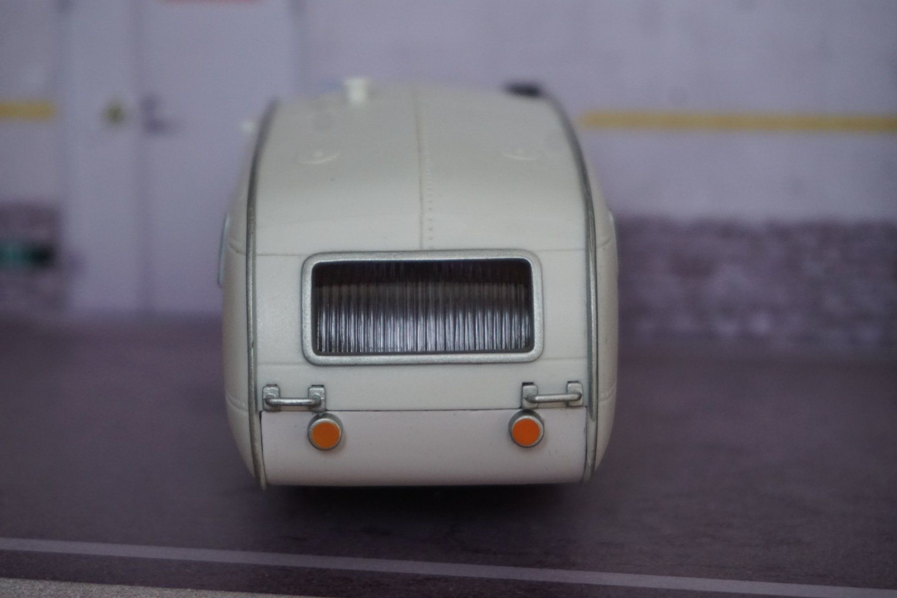 Schuco Modellini d'auto: Schuco Wohnwagen SMV 12 1:43 COOL !!!!!!!!!!!!!!!!! – Usato da Reiden venduto da Doppeldecker69 2