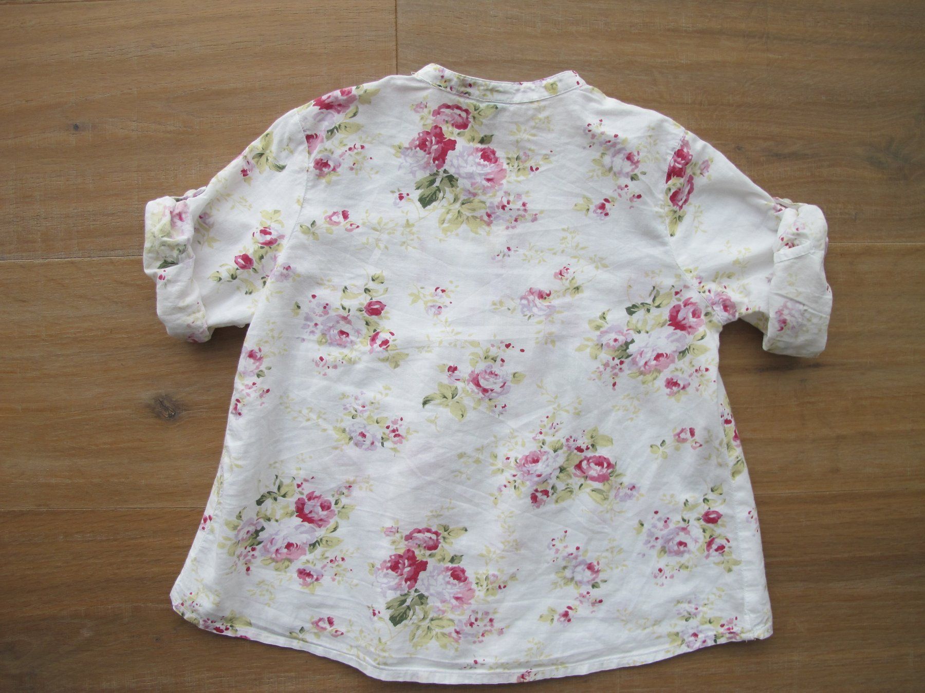 Camicette, T-shirt & Top: Bluse Mädchen Benetton Baby Gr. 98 – Usato da Rheinfelden venduto da zwitschi_09 2