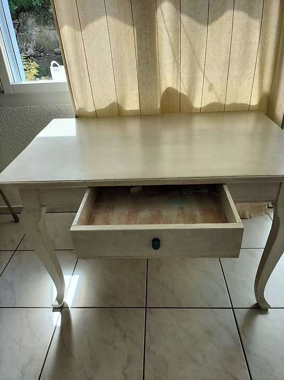 Tavoli: Weisser Chaby-chic Tisch aus Holz – Usato da Heimberg venduto da Claudia778 4