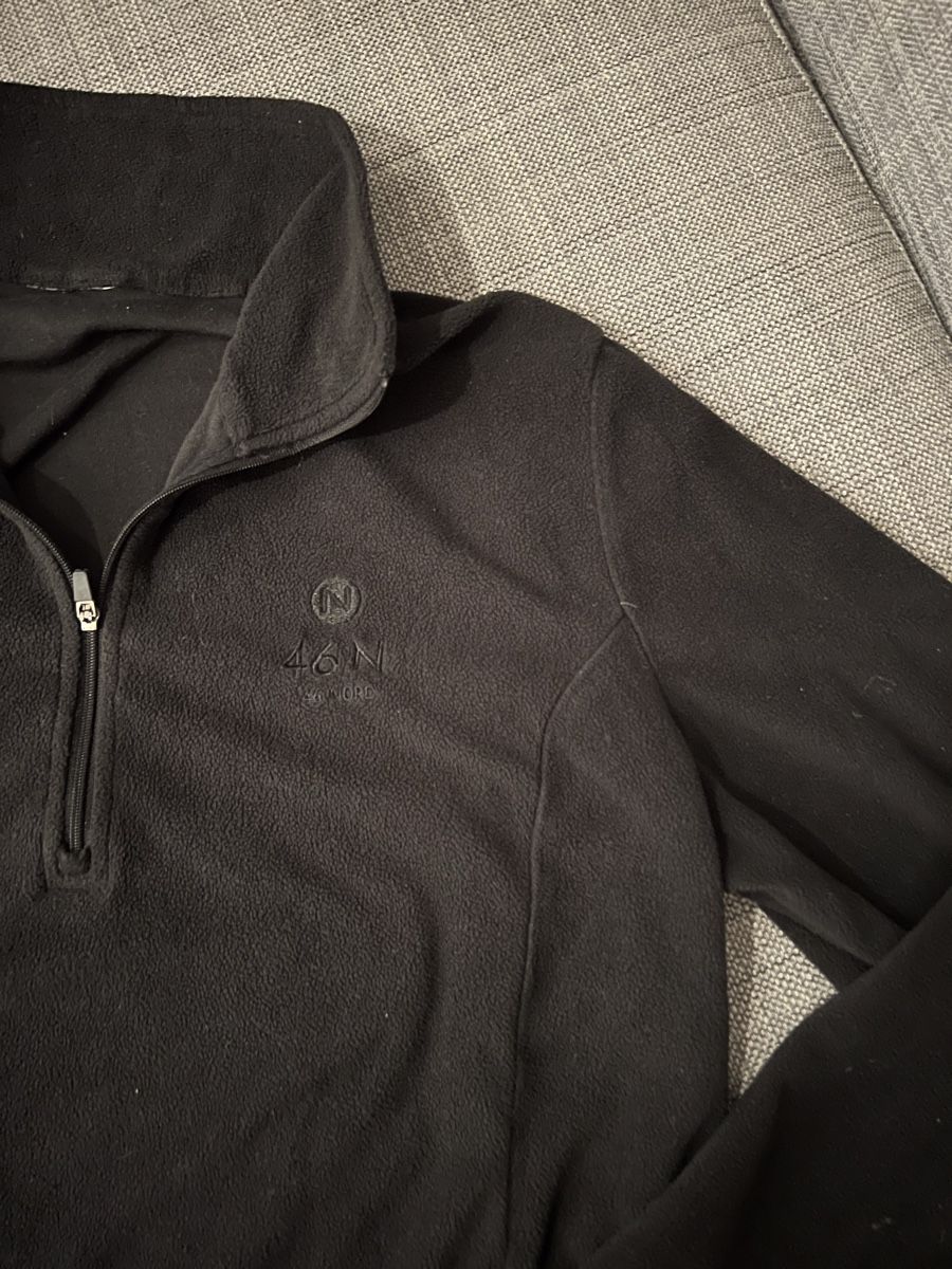 Pullover & Sweatshirts: 46 Nord/46N Schwarzer Fleece Pulli Gr. S bequem – Gebraucht aus Basel von Oloir 3