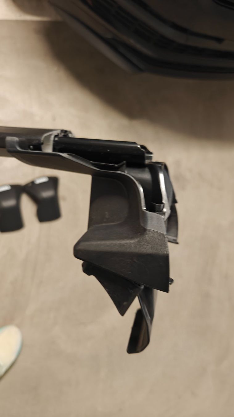 Thule Dachträger: Thule Wingbar Edge Clamp Dachträger BMW X6 – Gebraucht aus Sulgen von Mateo8888 2