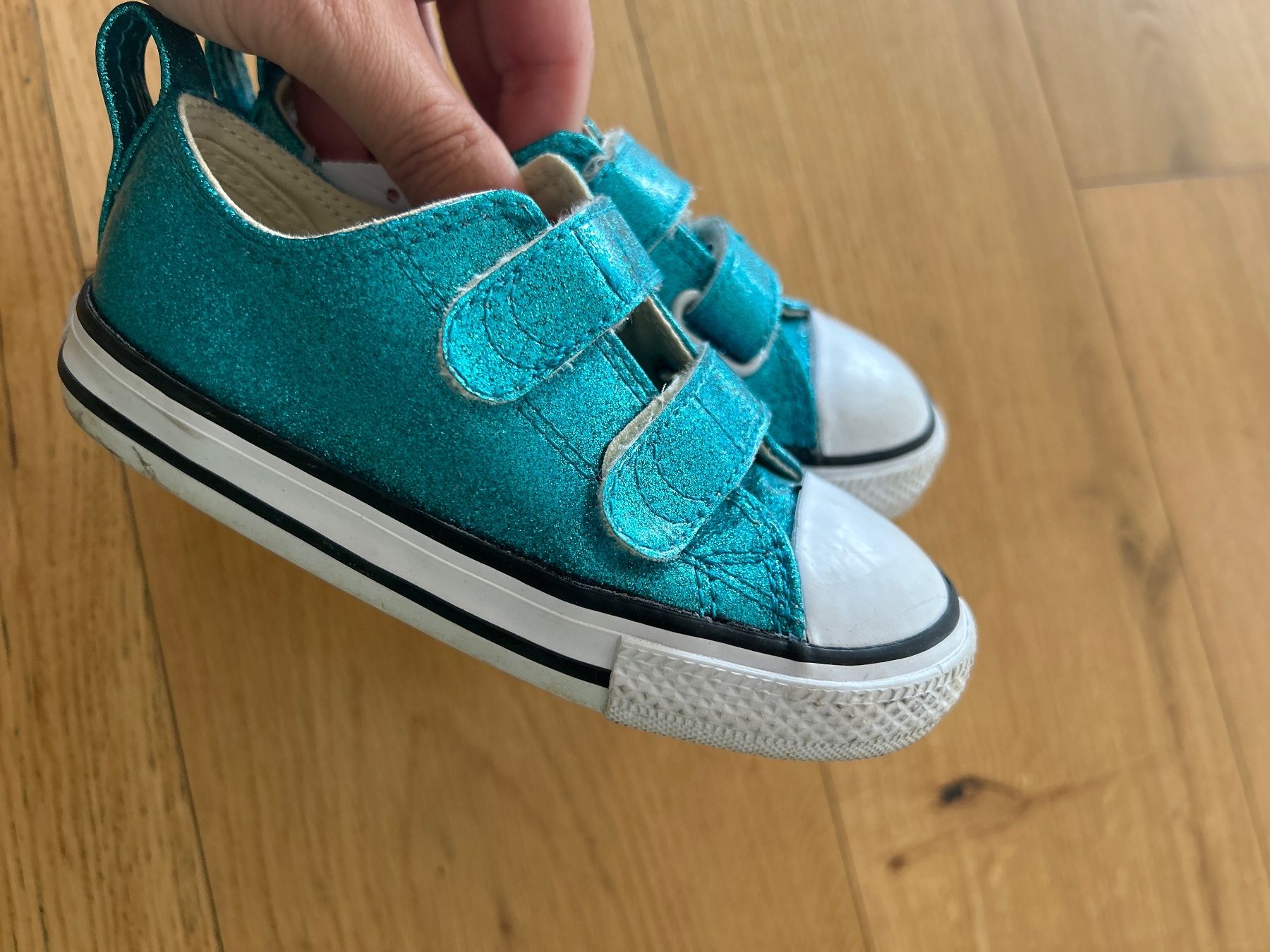 Converse Scarpe per ragazze: Converse cool shoes – Usato da Seengen venduto da carloncha 1