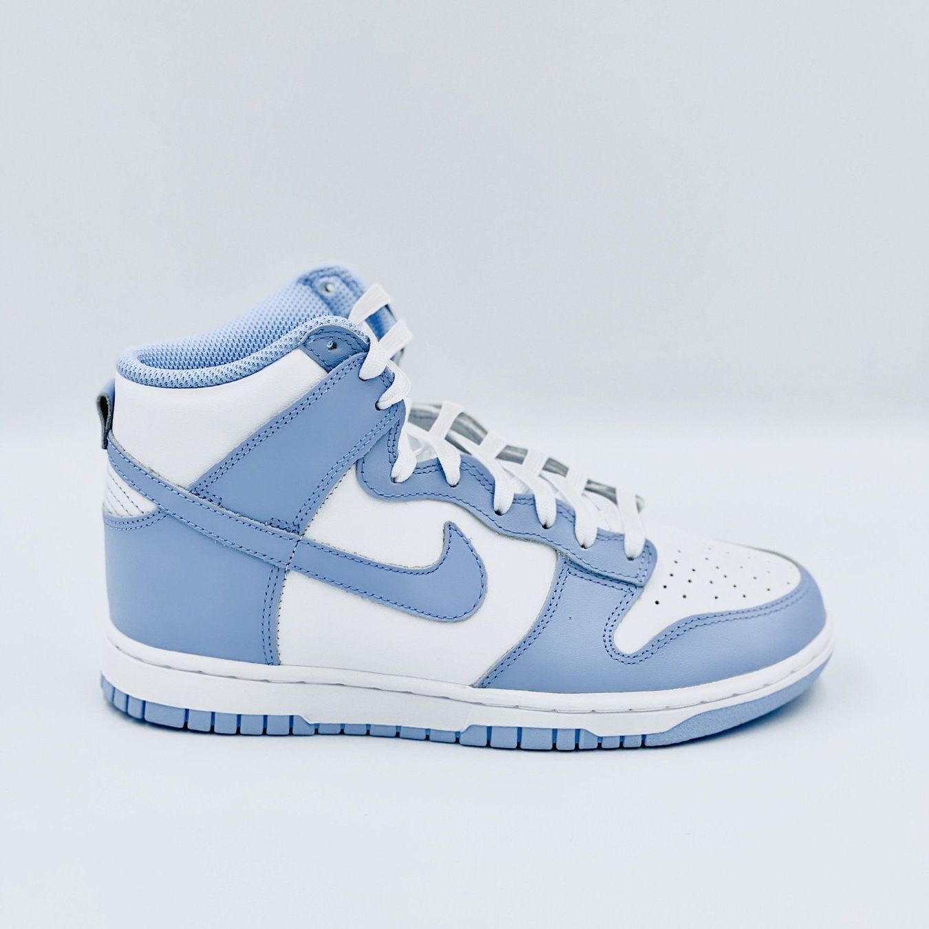 Nike Damenschuhe: Nike Dunk High Aluminium EU 41 – Neu und originalverpackt aus Erlinsbach von sasneakers 1