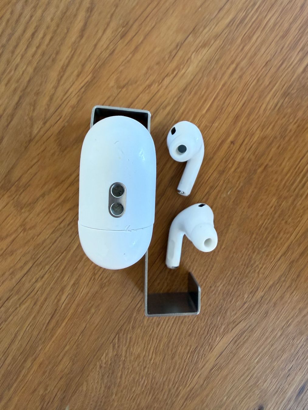 Apple Cuffie: APPLE AirPods Pro 2 (USB-C) – Usato da Lausanne venduto da Nine1982 9