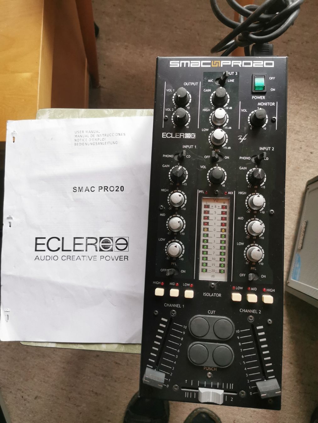 Console di mixaggio: Console de mixage Ecler Smac Pro20 bon état – Usato da Fleurier venduto da bird13