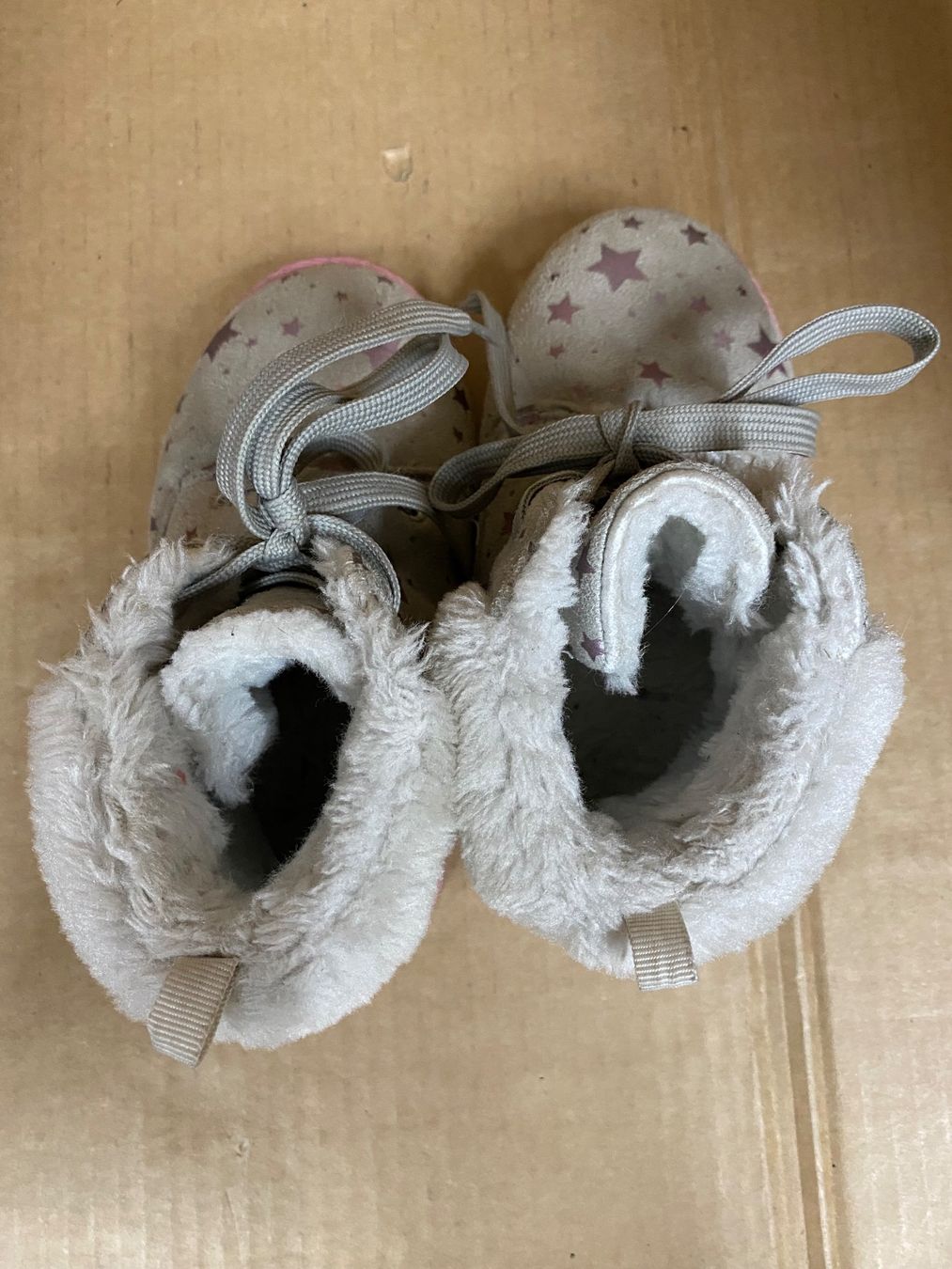 Schuhe für Mädchen: Mädchen Winterschuhe Grösse 29 – Gebraucht aus Eschlikon TG von RamonaSt 4