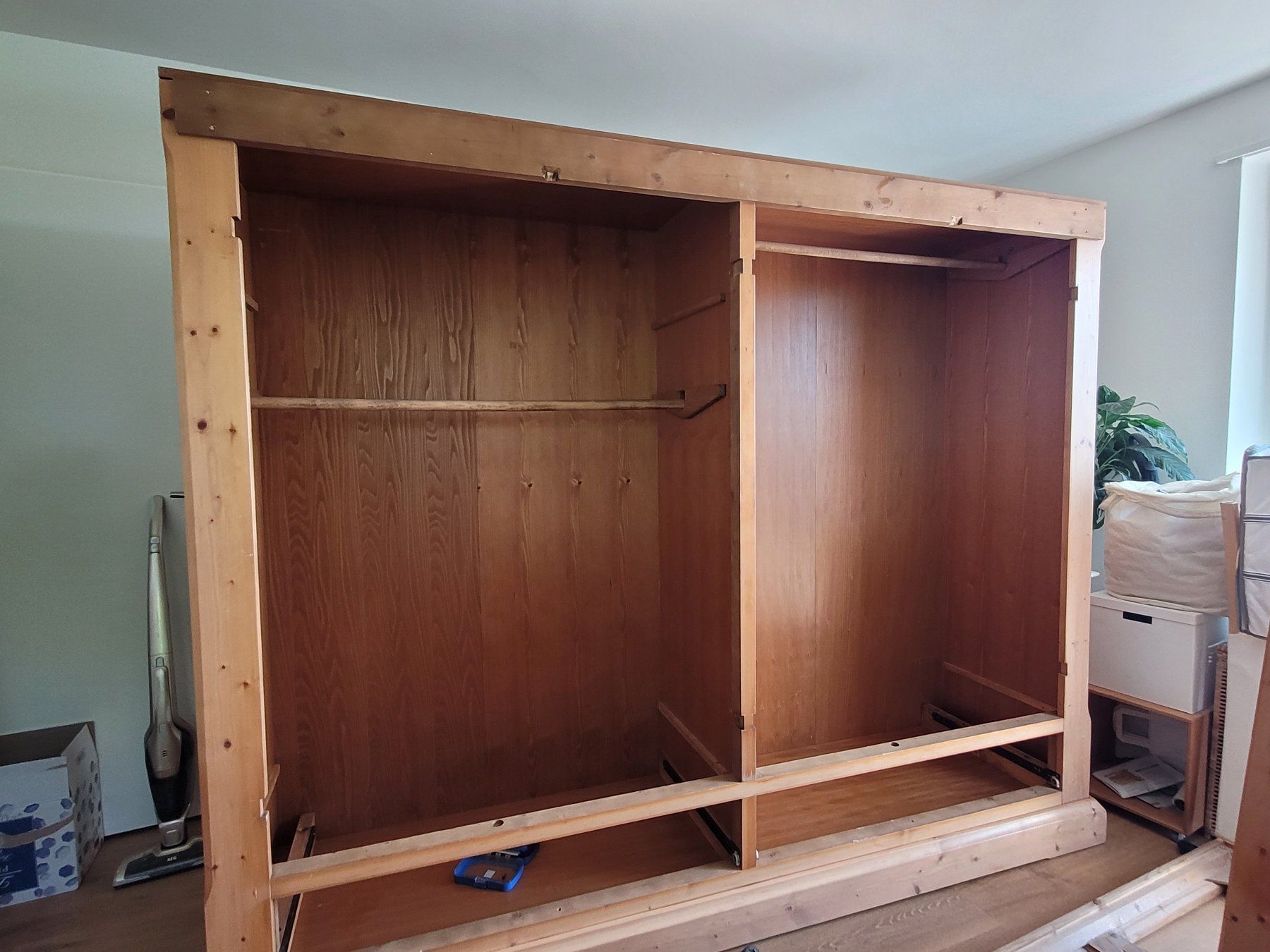 Armadi: Arve Schrank Zirbelkiefer – Usato da Arlesheim venduto da Mamamarie 1